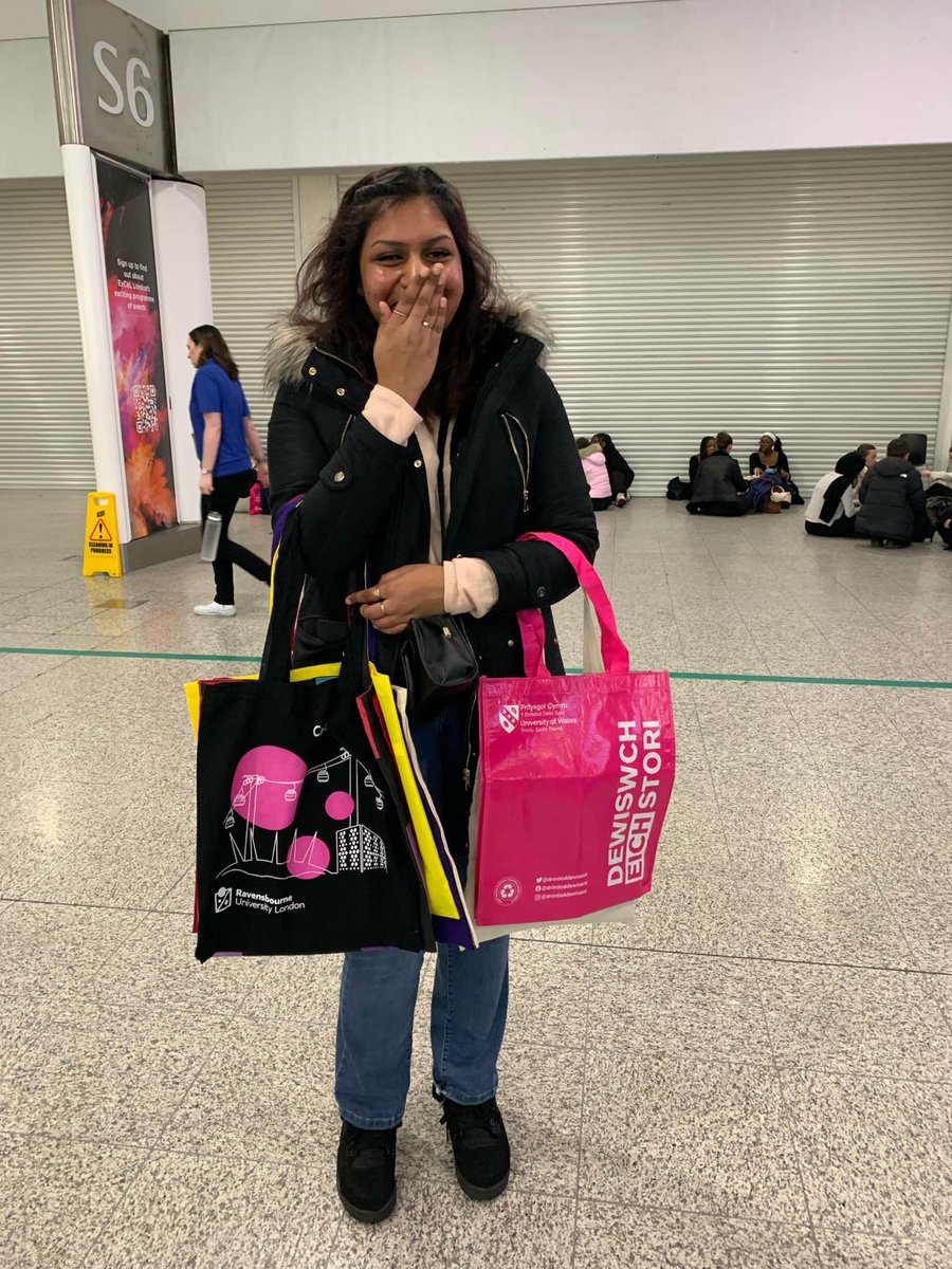 Violet Walker tweet media