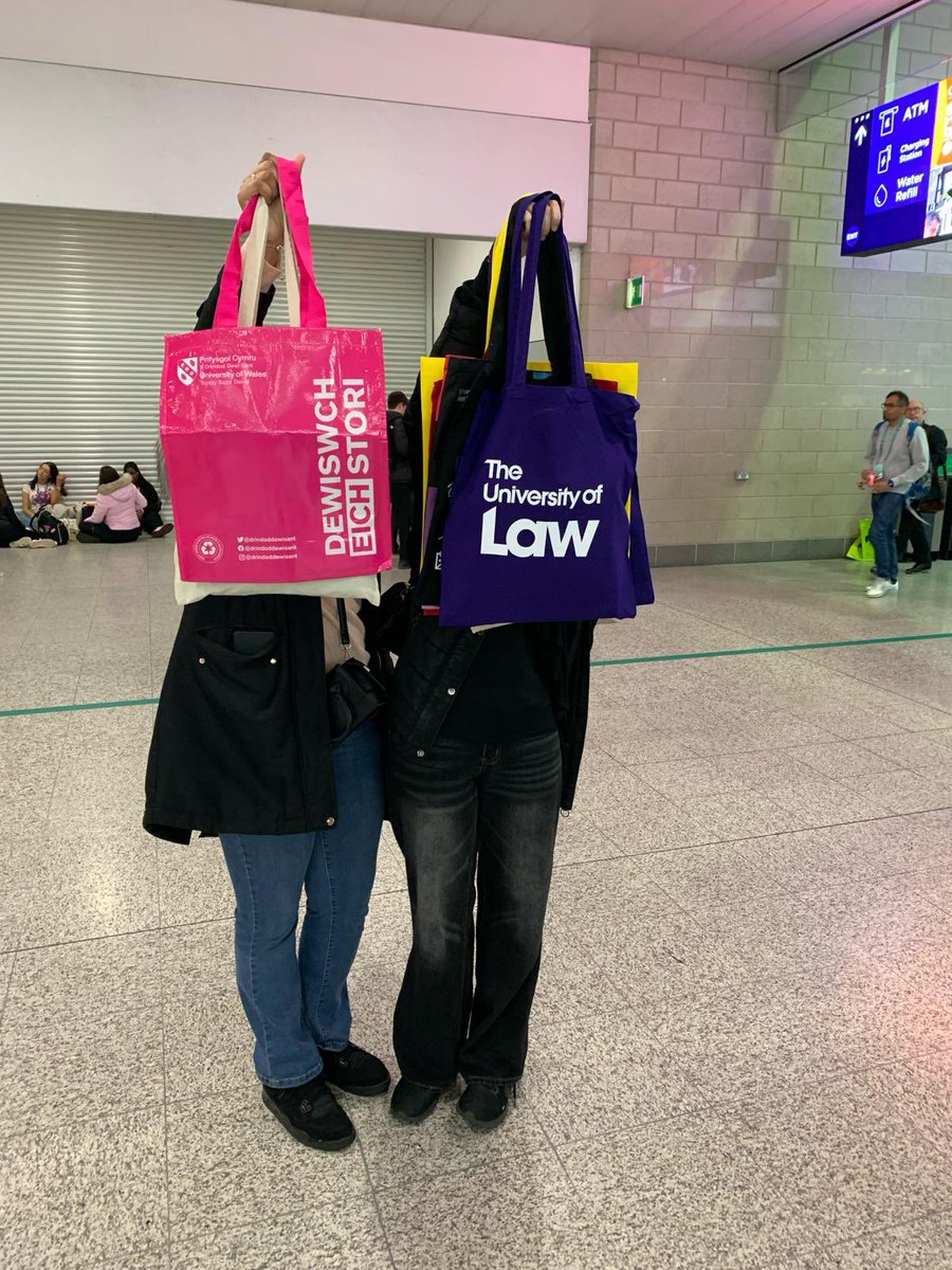 Violet Walker tweet media