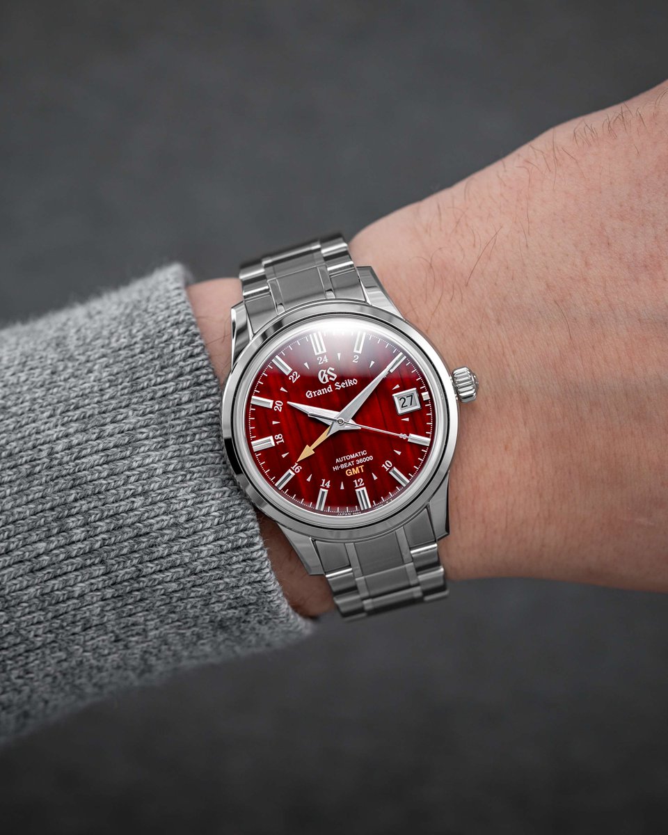 baldassarreted's tweet photo. The Grand Seiko SBGJ273 'Yuka Momiji' truly captures the eye with its vibrant striated red dial meant to evoke a similar visual to the lacquered traditional floors inside Japanese buildings reflecting the bright reds of autumn. 
•
#teddybaldassarre #grandseiko #grandseikowatch https://t.co/ePnxAKKnGB