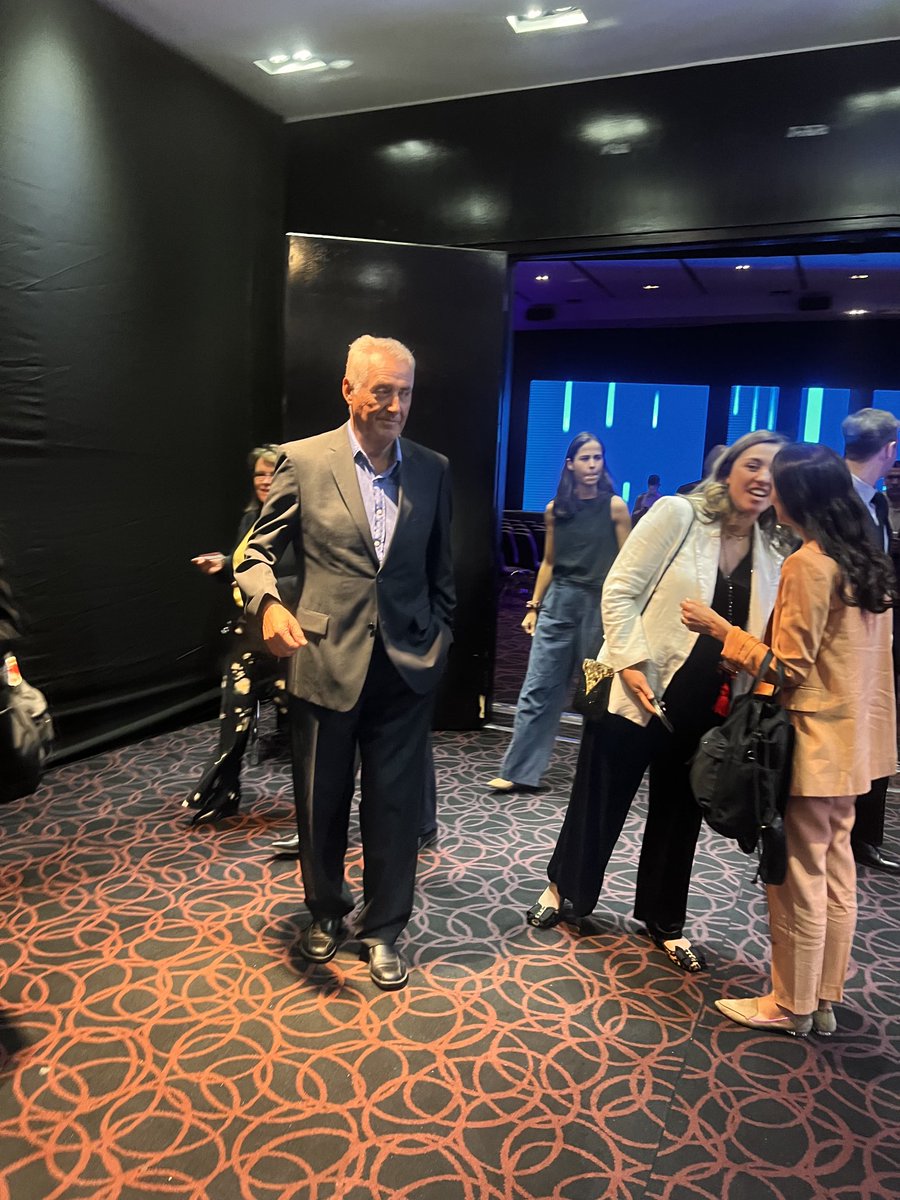 DF_brion's tweet photo. Julio Ponce Lerou reaparece en los eventos públicos. Escuchó a Mario Marcel en seminario de BTG Pactual. ⁦@DFinanciero⁩ https://t.co/kvHdBg3dTm