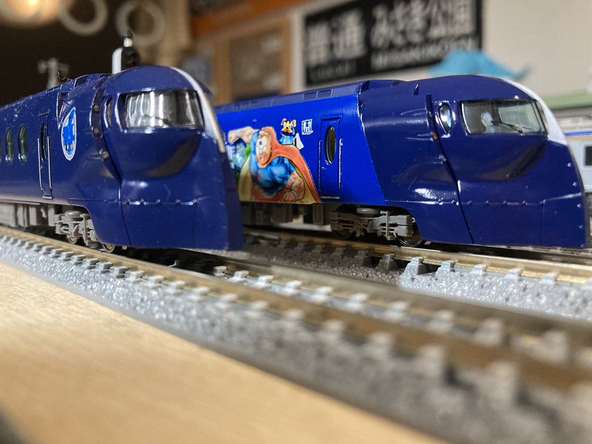 rapit0904's tweet photo. レールクラフト阿波座のインレタで、ラピート×キン肉マンやっと完成しました😆
ラピートルジャーと共に👍
#rc_awaza #ラピート　#キン肉マン https://t.co/ZAOzUJslVm