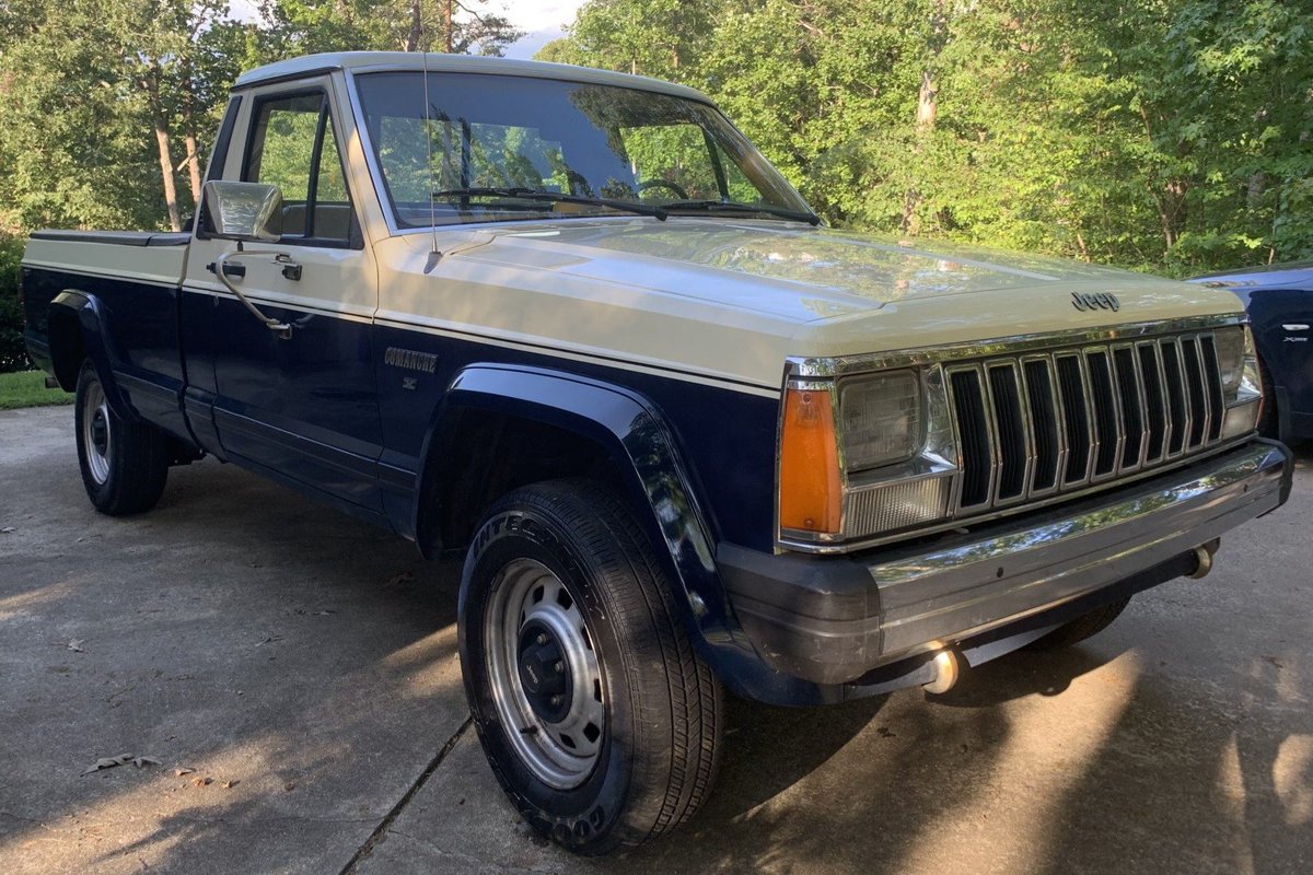 CaraparC's tweet photo. #Tuesday

#JeepComancheMJ #Jeep #Comanche #MJ #JeepComanche #JeepMJ #ComancheMJ

📷= internet https://t.co/AgDTUJ7zrc