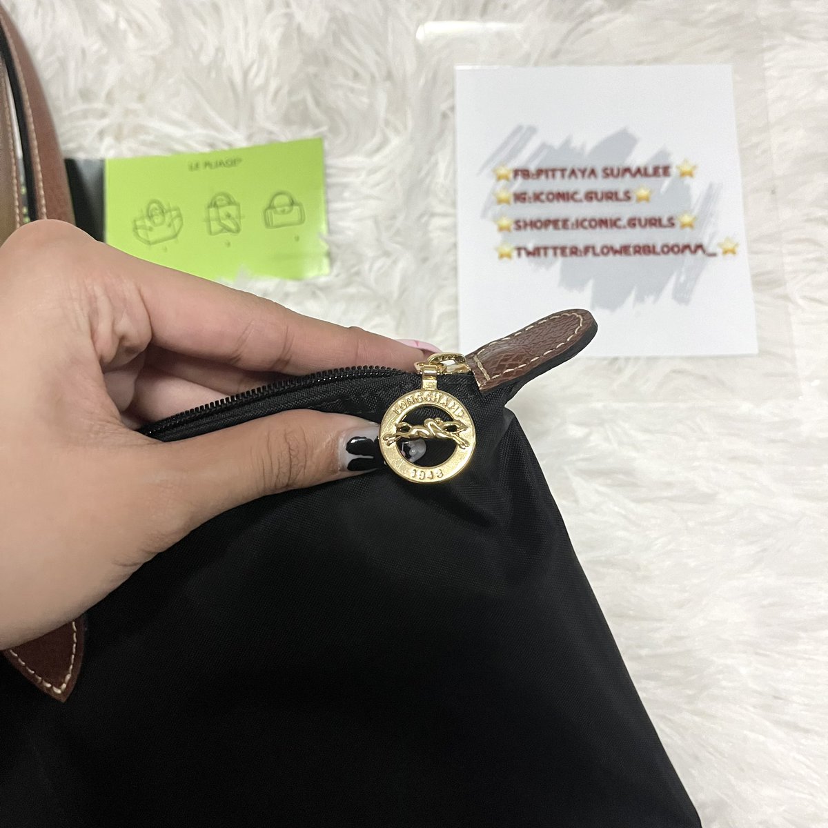 Musuzaka_'s tweet photo. ✨ส่งต่อ LONGCHAMP LE PLIAGE BAG✨
📌Size L หูยาว 30x31x19 เซน
📌Used Once Very New✨ สายแบกควรจัดมีค่า✨
*สะพายไปรอบนึงแล้วรู้สึกใหญ่ไปอยากเปลี่ยน*
📌4,890฿รวมส่ง พร้อมโอนลดได้🖤
📌แถมที่จัดระเบียบกระเป๋าฟรี✨
📍นัดรับเซนทรัลเวสเกตหรือBTS เซนต์หลุยส์ได้
**สนใจจริงๆค่อนDMมานะคะ** https://t.co/eTR2zvjfpw