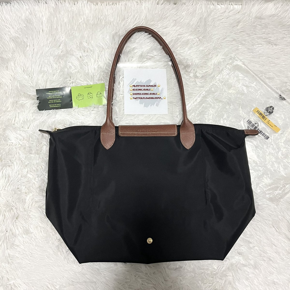Musuzaka_'s tweet photo. ✨ส่งต่อ LONGCHAMP LE PLIAGE BAG✨
📌Size L หูยาว 30x31x19 เซน
📌Used Once Very New✨ สายแบกควรจัดมีค่า✨
*สะพายไปรอบนึงแล้วรู้สึกใหญ่ไปอยากเปลี่ยน*
📌4,890฿รวมส่ง พร้อมโอนลดได้🖤
📌แถมที่จัดระเบียบกระเป๋าฟรี✨
📍นัดรับเซนทรัลเวสเกตหรือBTS เซนต์หลุยส์ได้
**สนใจจริงๆค่อนDMมานะคะ** https://t.co/eTR2zvjfpw
