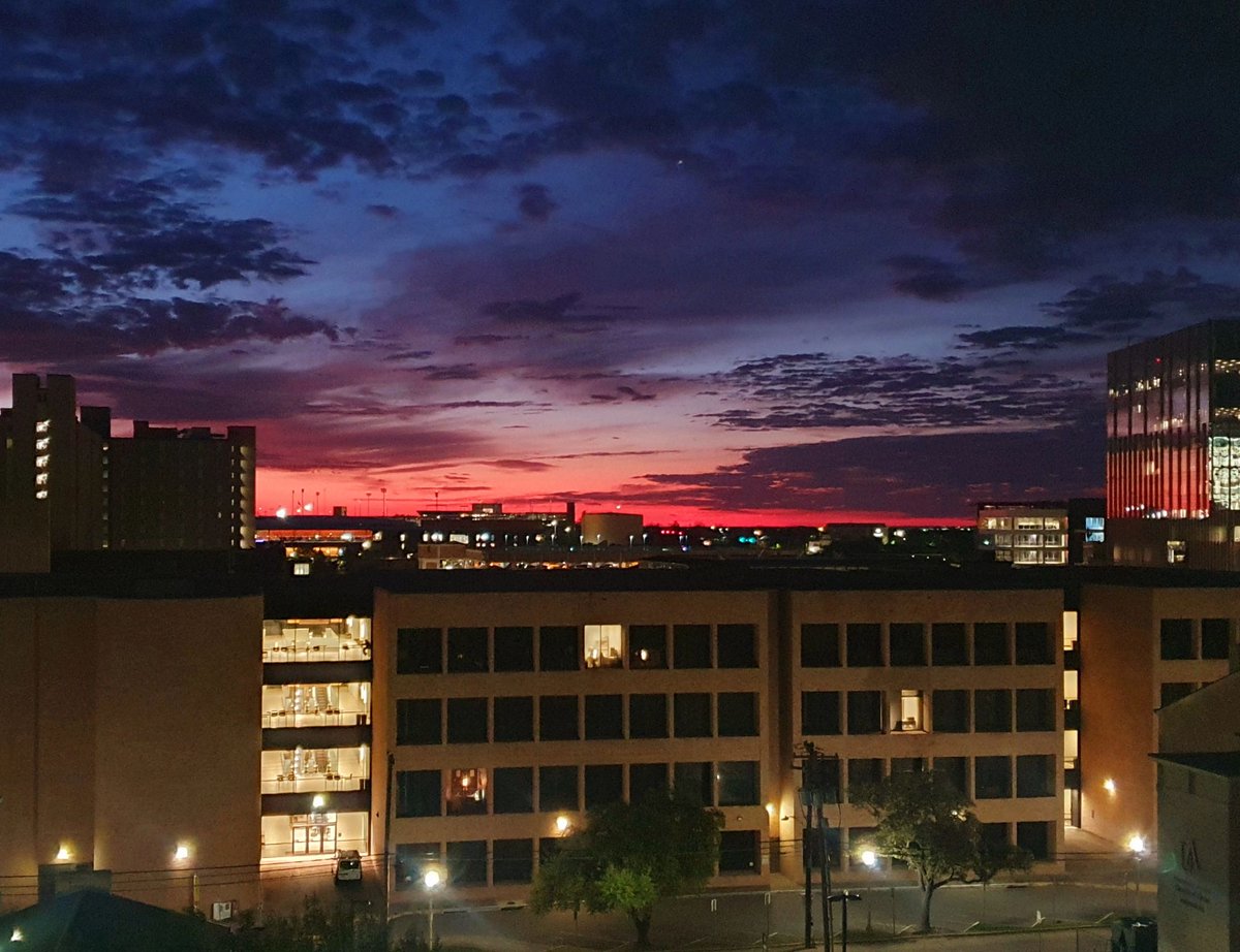 KHL_ConTech's tweet image. Sunrise over Austin Texas for The Construction Technology Summit #ConTechsummit2024 We welcome all our delegates, speakers, sponsors and supporters to a full day of presentations, debate and meetings.

#conference #construction #constructionindustry #constructiontechnology