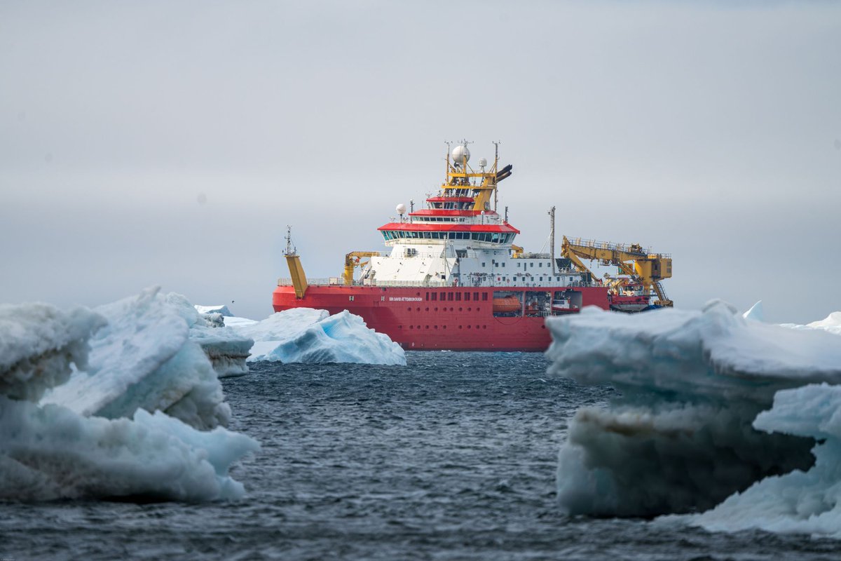 The aim of the scheme is to provide ECRs with limited fieldwork experience the opportunity to participate in a mock scientific cruise. Participants receive training with ship instrumentation and learn about oceanic and atmospheric sampling from @BAS_News scientists.