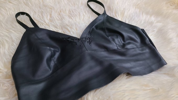 RIP perfectly fitting faux leather top.  I don't know if I'll find a replacement that fit as well 🥹 https://t