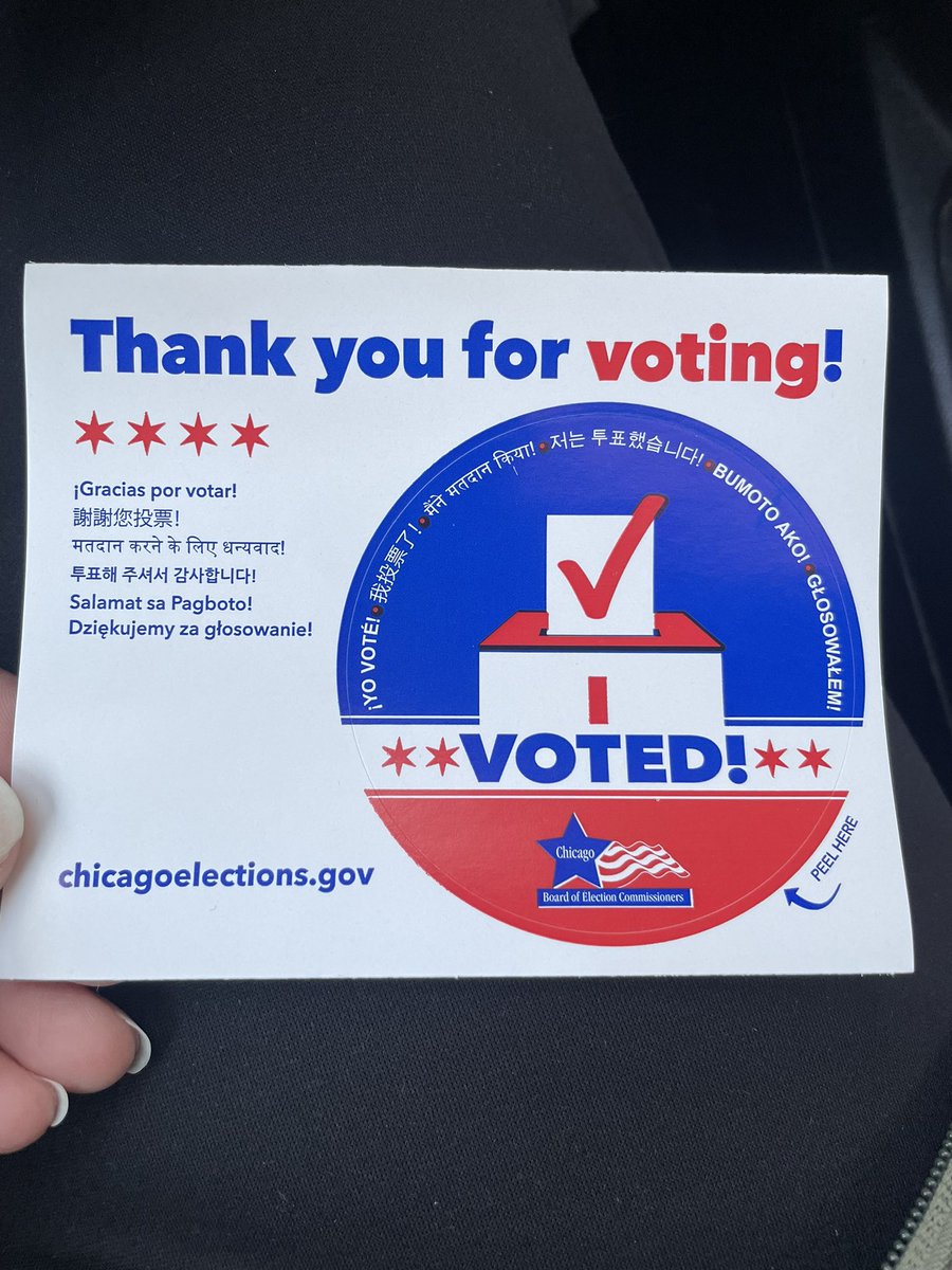 EToddBreland's tweet photo. It’s a great day to #BringChicagoHome Polls open until 7pm. Let’s goooo Chicago!! https://t.co/NKWgPi3WVU