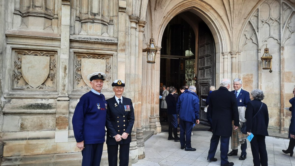 Sue Charlton has been with Llandudno Coastguard Rescue Team for over 25 years! Sue recently had the proud honour of celebrating the @RNLI's 200th anniversary at Westminster Abbey with her husband Keith, who has been a volunteer with RNLI Llandudno Lifeboat Team for over 30 years