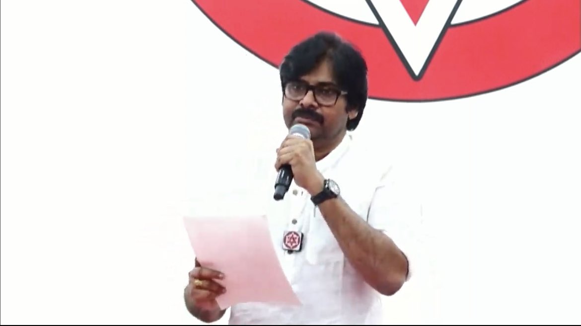 ramarjunfollows's tweet image. కాకినాడ, మచిలీపట్నం MP సీట్లు కొట్టి చూపించాలి!✊✊✊

- Chief @PawanKalyan

#JSPFutureOfAP
#VoteForGlass
#PawanKalyanForPithapuram