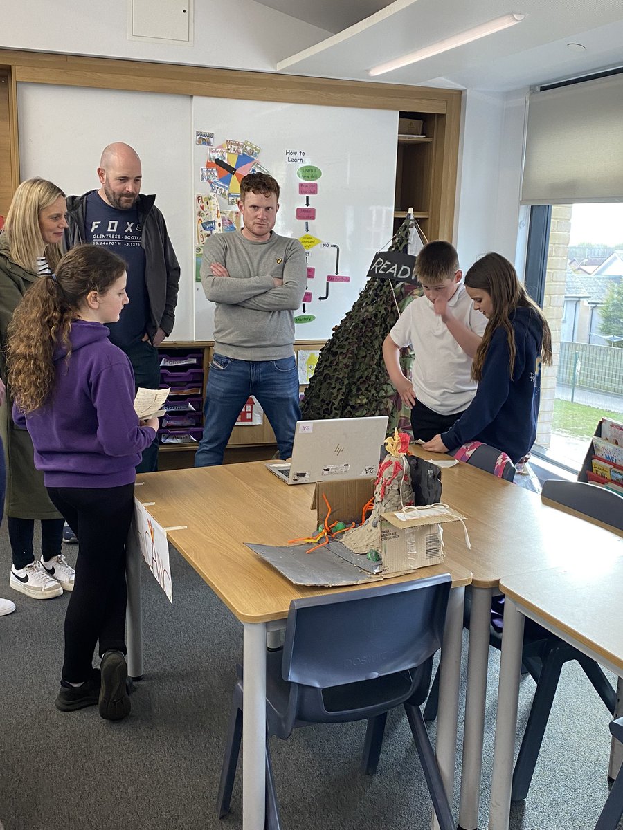 KinrossPrimaryS's tweet photo. P6a have been teaching their families all about Natural Disasters this afternoon, after learning all about them during their topic work this term. #teamwork #familylearning https://t.co/y7ZQO0g1p0