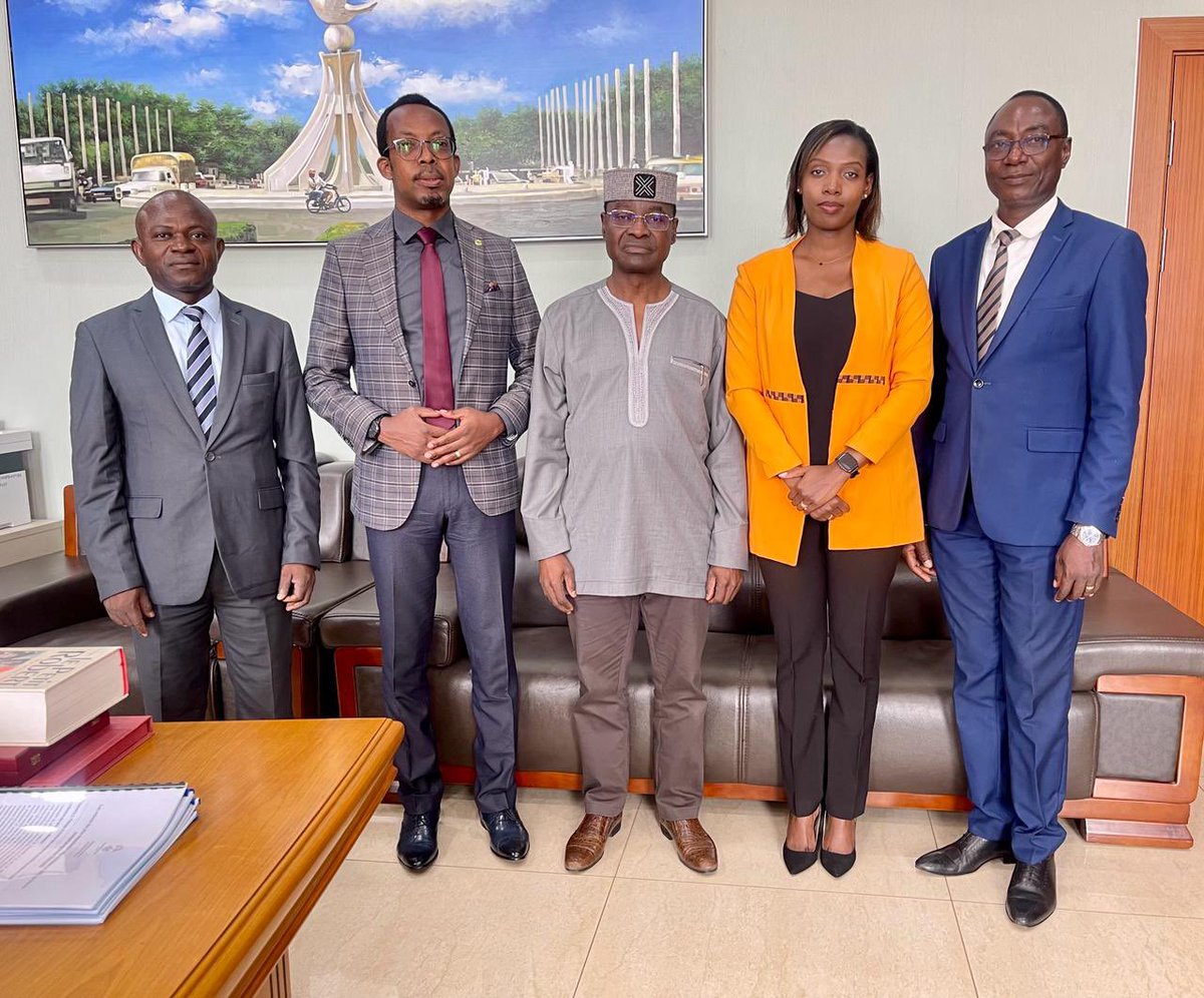 Today I had a very fruitful meeting with Prof Moustafa Mijiyawa, Minister of Health, Public Hygiene and Universal Access to Health Care, Togo, focusing on the implementation of standards especially the Africa Traditional Medicine and medical devices @ARSO_1977 @afreximbank @ATPC2