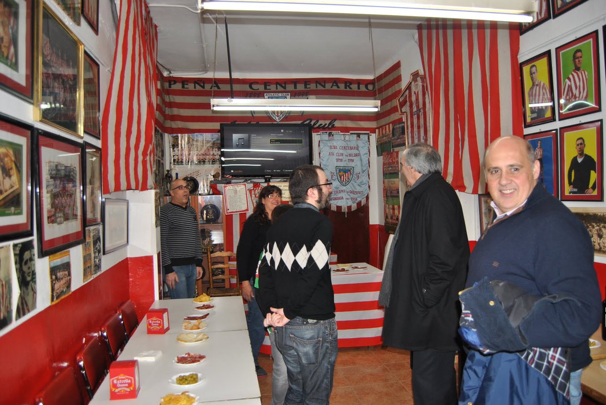 CentenarioSC's tweet photo. 🎉🇦🇹 Avui és un dia molt especial!
🦁🙂 Avui és el nostre 25e Aniversari!

25 anys animant el nostre @AthleticClub des de #SantaColoma de #Gramenet

25 anys d'una manera diferent de viure el futbol

Visca la @CentenarioSC!
Visca #SantaColoma!
#AupaAthletic! 🇦🇹🦁 https://t.co/QgFDFoQ3bo