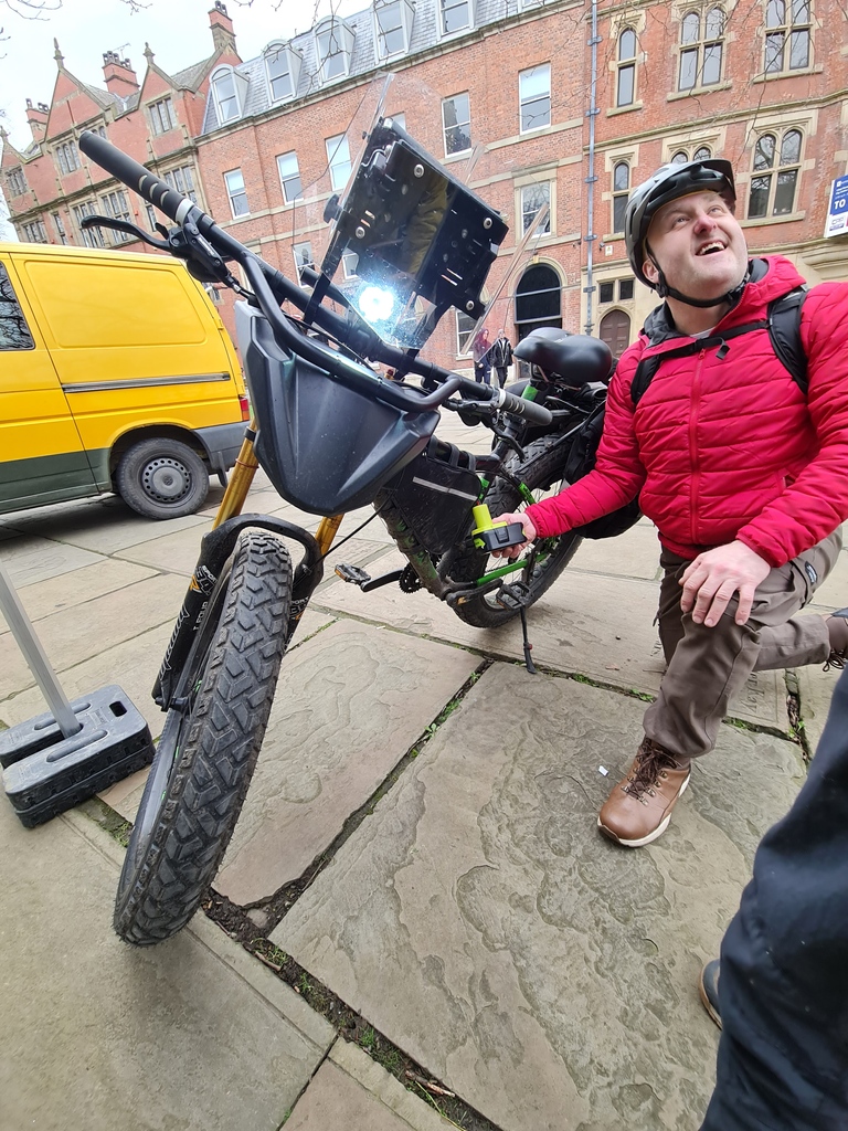 Cotic News tweet media