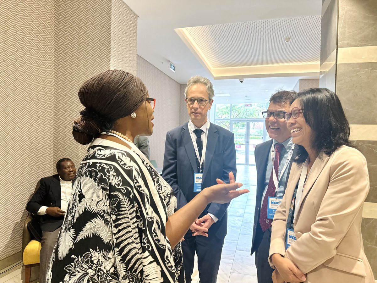 Never underestimate the power of networking! 💥During the tea break of the 2nd Day of the #AfricaIACC, delegates caught up with each other on the different work they are doing to fight corruption. Spot any familiar faces?