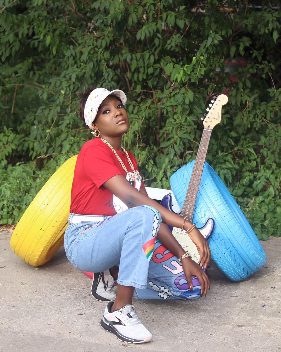 Reedaahsky's tweet photo. Eyin egbon mi se wa ( how una dey my elders ) ? Keep streaming my EP and continue showing some love 💕 Gracias 🙏. 

#knowmyname #knowmynameep #reedaahsky #reedaahskygang #knowmynameEp
@beyonce @jayz @djkhaled @nickelodeon @common #chicago #afrobeats #rapper #music #nobleeempire https://t.co/6AeGCYSlvr