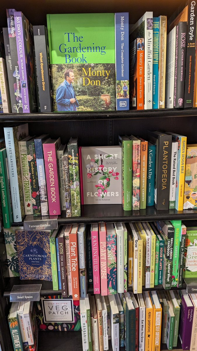 AdvollyR's tweet photo. Get your monies out! A Short History of Flowers 📚 Look 👀 who is in #Shrewsbury @Waterstones I am in rather good company too😏 📚 #books #Waterstones https://t.co/6aYCy8Ngt5