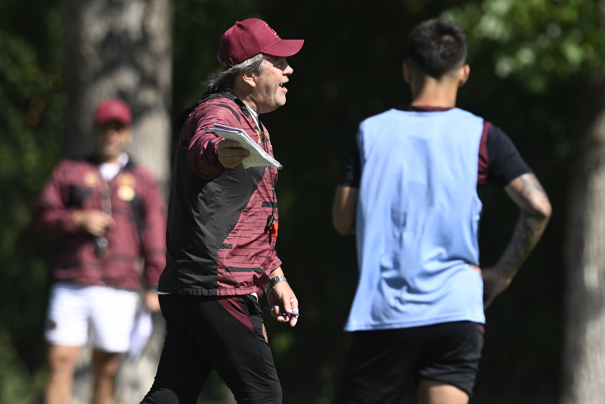 Con entrenador interino, Belgrano busca volver al triunfo: hora, TV y formaciones | Canal Showsport