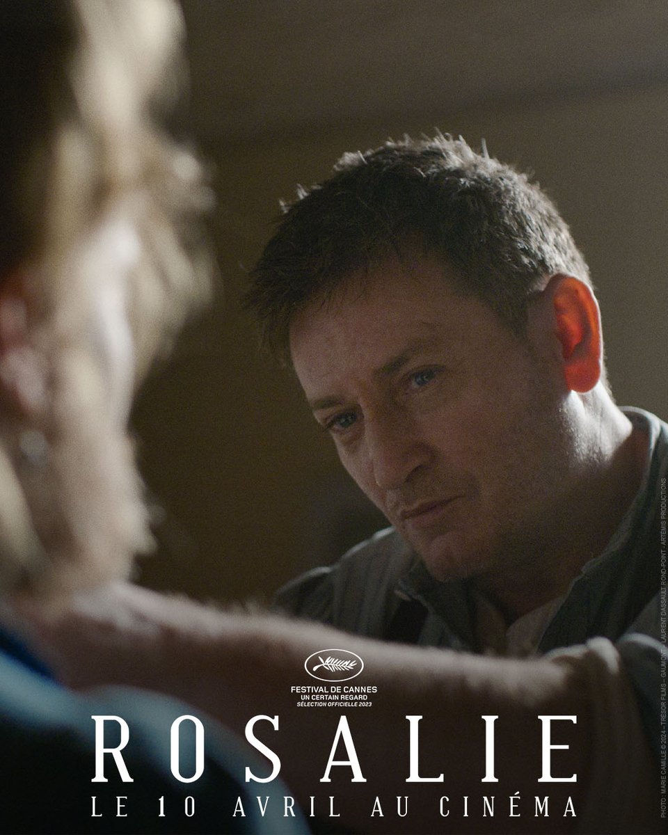 Il y a des regards qui ne trompent pas… ❤️‍🔥

#Rosalie un film de #StéphanieDiGiusto avec #NadiaTereszkiewicz #BenoîtMagimel #BenjaminBiolay #GuillaumeGouix #GustaveKervern #AnnaBiolay et #JulietteArmanet, le 10 avril au cinéma.