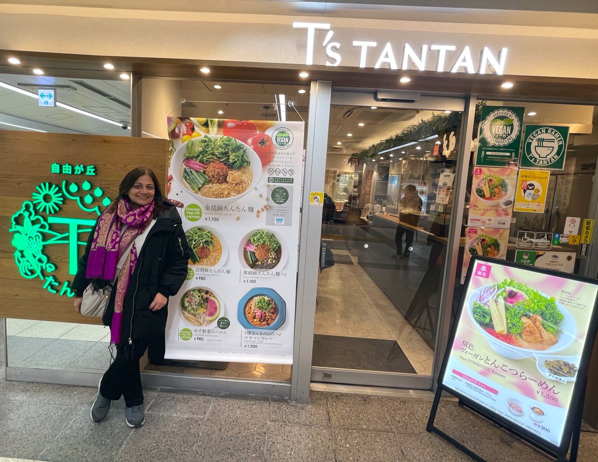 LyfInTransit's tweet photo. You cannot not have ramen when travelling in Japan! Finally, my search for a vegetarian version of the popular comfort food of the land took me to T’s Tantan. Golden sesame ramen it is, a wonderful option in my vegetarian’s survival guide in Japan. 
#foodinJapan #vegetarianism https://t.co/8Mrt8qKVVj