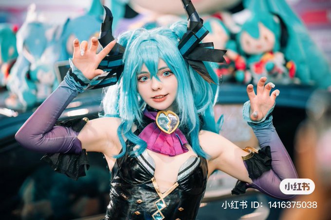 Twitterのコスプレ画像16