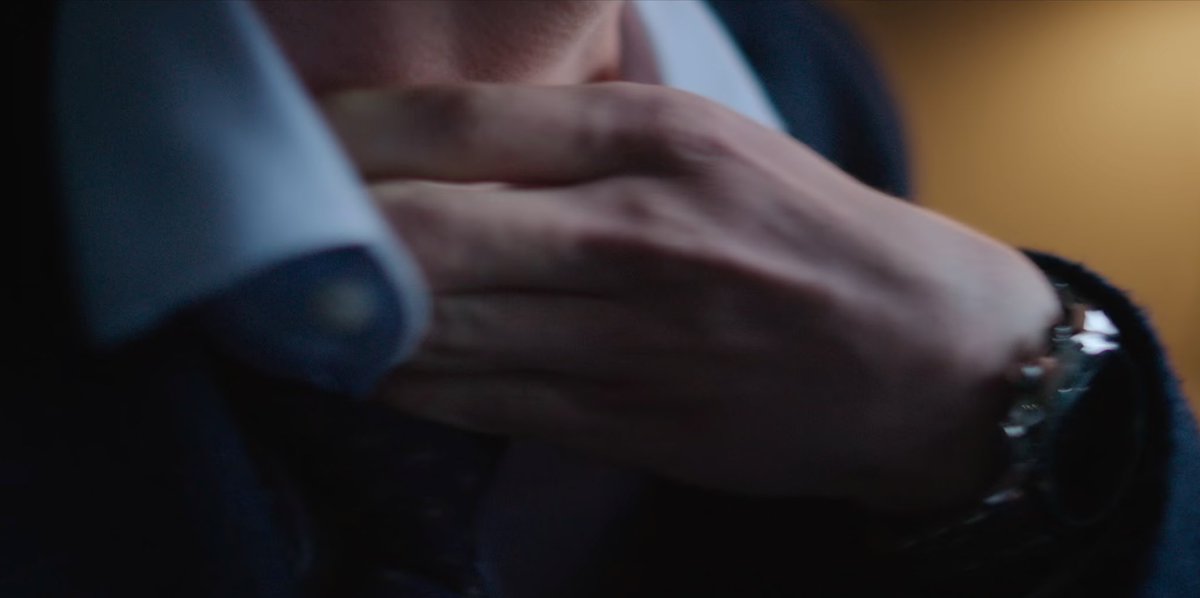 LemonPSMuffin's tweet photo. wille’s shirt being unbuttoned in the final scene bc he’s finally free and no longer being choked by the monarchy’s hold on his life🥲 https://t.co/baf4uJwOSV