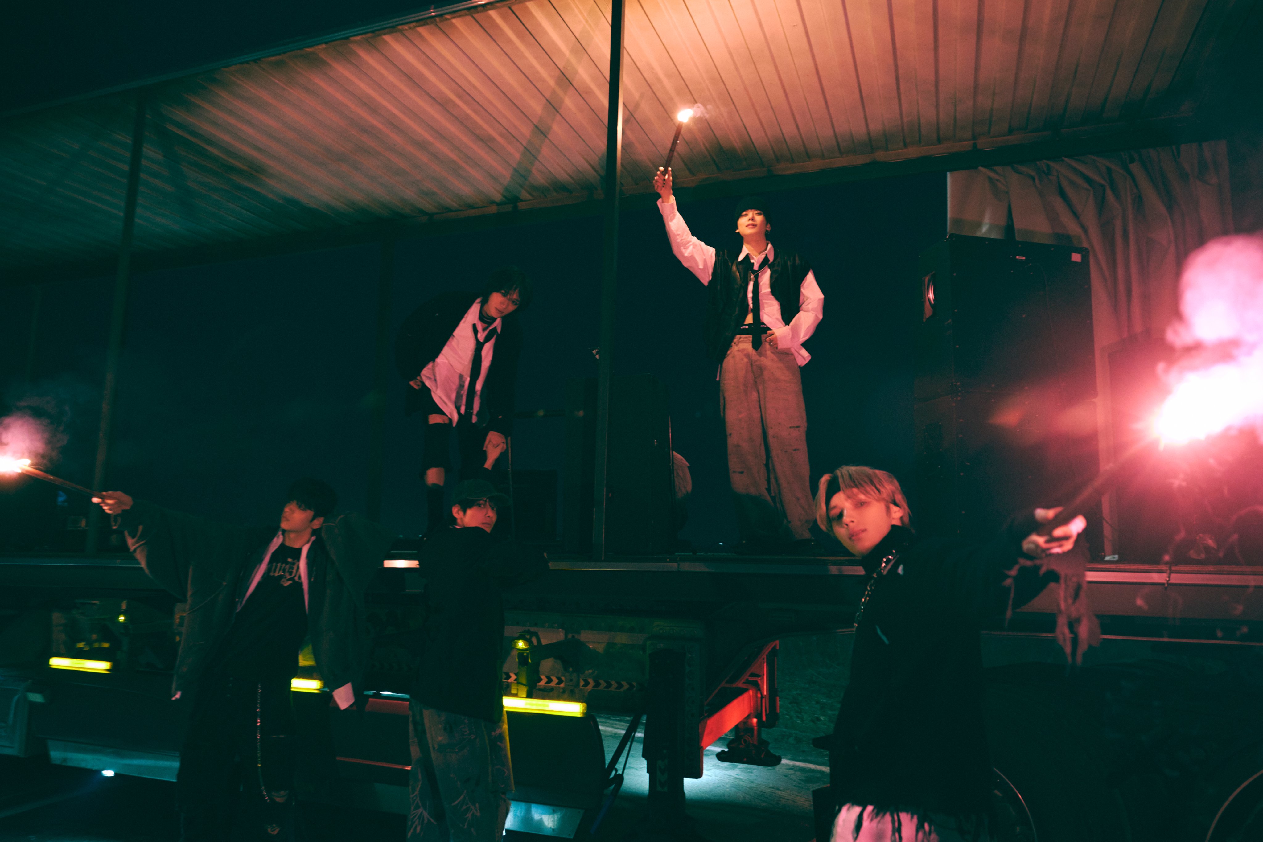 GJCm47PaUAAANUY?format=jpg&name=4096x4096