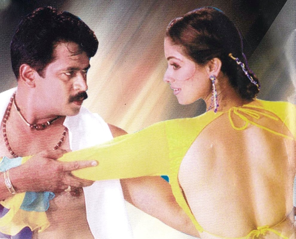 SimranBaggaFan's tweet photo. Follow @SimranBaggaFan
For Gorgious Simran Photos 🌟
#Simran #Throwback #Bollywood #IndianCinema #Gorgeous
#KollywoodQueen #TamilCinema #PhotoStudio #Tamilactress #Celebrities #Arjun #Romance #Tamilsongs https://t.co/4WJXqfqZ4o