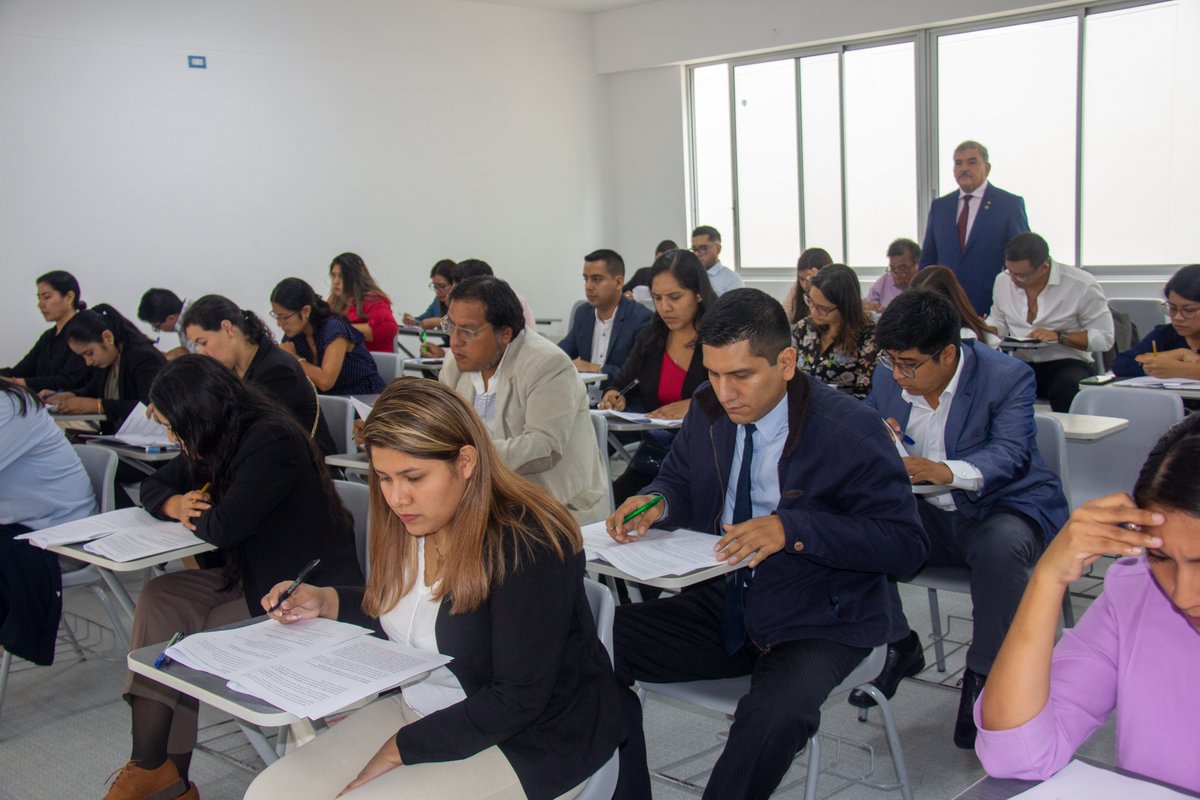 ubausate's tweet photo. 📷 Nuestra Universidad Jaime Bausate y Meza ha celebrado el examen de admisión correspondiente al periodo 2024-1 para las Maestrías en Comunicación y Marketing, así como para la Maestría en Gerencia Pública. https://t.co/MsdDi58YiO