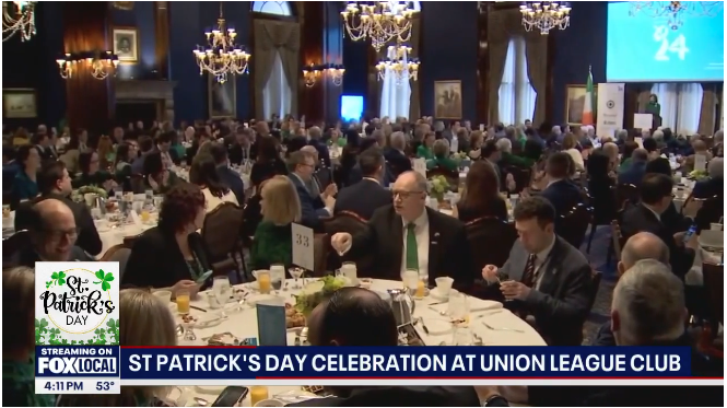 With thanks to @fox32news: @SenatorDurbin praises Irish contributions during @Irishaporg St. Patrick's Day celebration (video) bit.ly/4ajcmL5