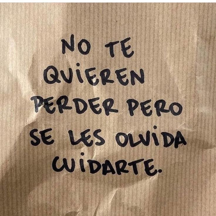 se les olvida.