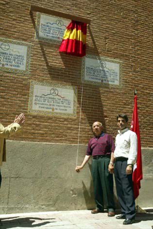 2003. Gaditano y El Cid. Premio al toro más bravo de la feria de San Isidro. El premio de la Comunidad de Madrid a la corrida más completa en presentación y bravura recayó para la ganadería de Victorino Martín, cuyas reses fueron lidiadas ese mismo día.