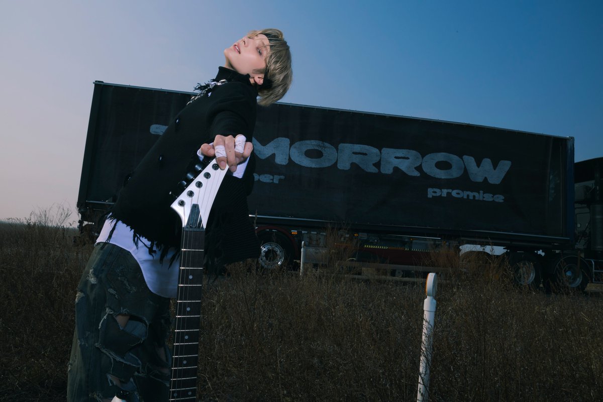 BIGHIT_MUSIC's tweet image. minisode 3: TOMORROW - Concept Photo 'Ethereal' - #휴닝카이 (#HUENINGKAI)
🧡 bit.ly/3vbVfvW

#투모로우바이투게더 #TOMORROW_X_TOGETHER #TXT #minisode3 #TOMORROW #TXT_Ethereal