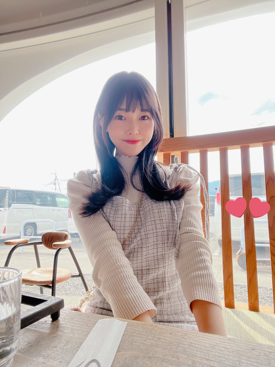 ひなひな〜🌸🐈‍⬛

今日は23:55〜0:15の短い時間ですが配信させていただきます！
毎日たくさん応援してくださって本当にありがとうございます！引き続き頑張ります！

#美声女ヒロイン2024