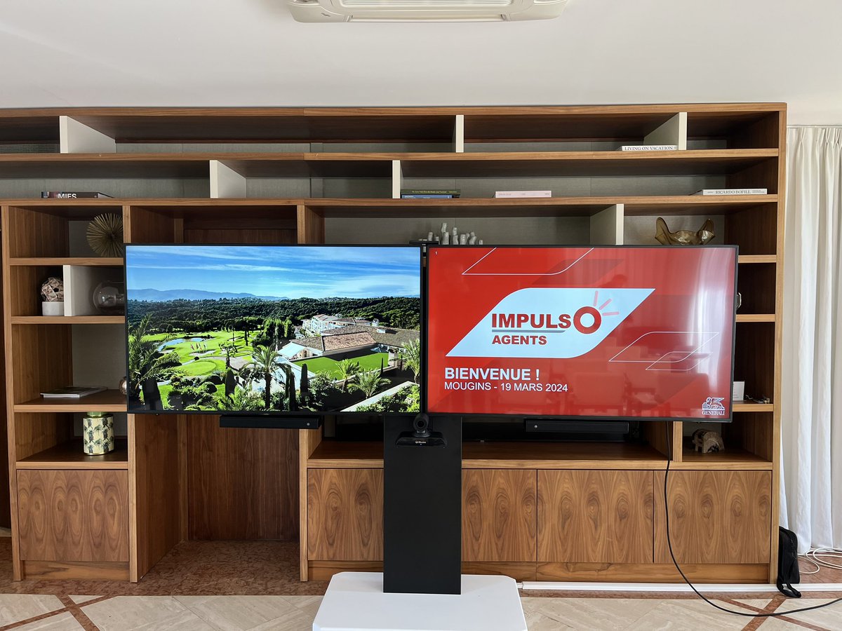 Une 1 ère.
Je suis au Royal Mougins Golf Club sans mes clubs de golf 🏌️‍♂️⛳️ 
➡️ pour une réunion Generali 😆😆
#golf #generali #formation