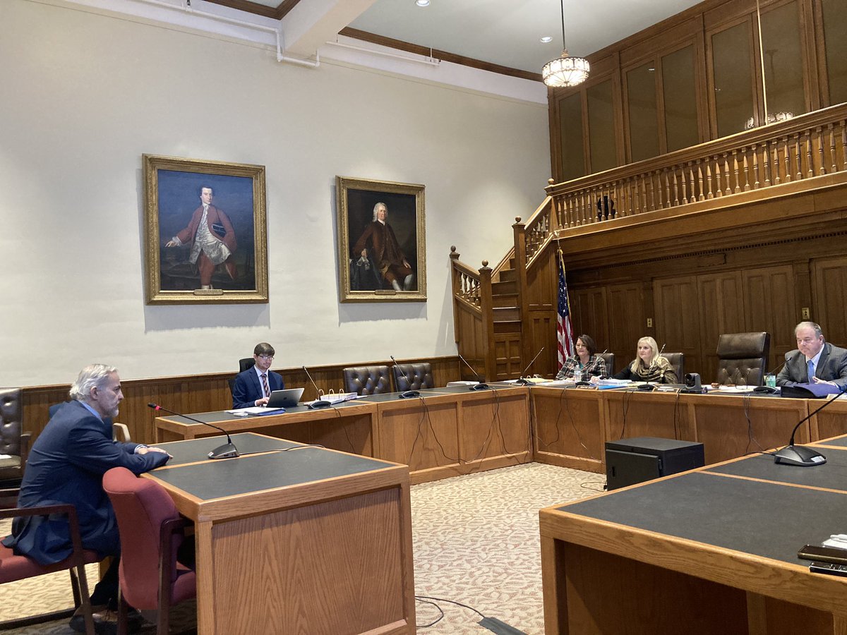 SEA President @RichGulla, once again testifying against so-called “right-to-work” legislation before @TheNHSenate, while advocating for a focus on building more workforce housing in the Granite State. #NHPolitics