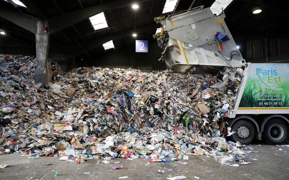 ♻️ Journée mondiale du #recyclage : On trie moins bien en Île-de-France
"En progrès mais peut – beaucoup – mieux faire", selon Sanoussy Kaba, chargé de mission #déchets ménagers et assimilés à l’<a href="/ORDIF/">ORDIF</a> / L'Institut Paris Region, 
Article <a href="/le_Parisien/">Le Parisien</a>
leparisien.fr/environnement/…