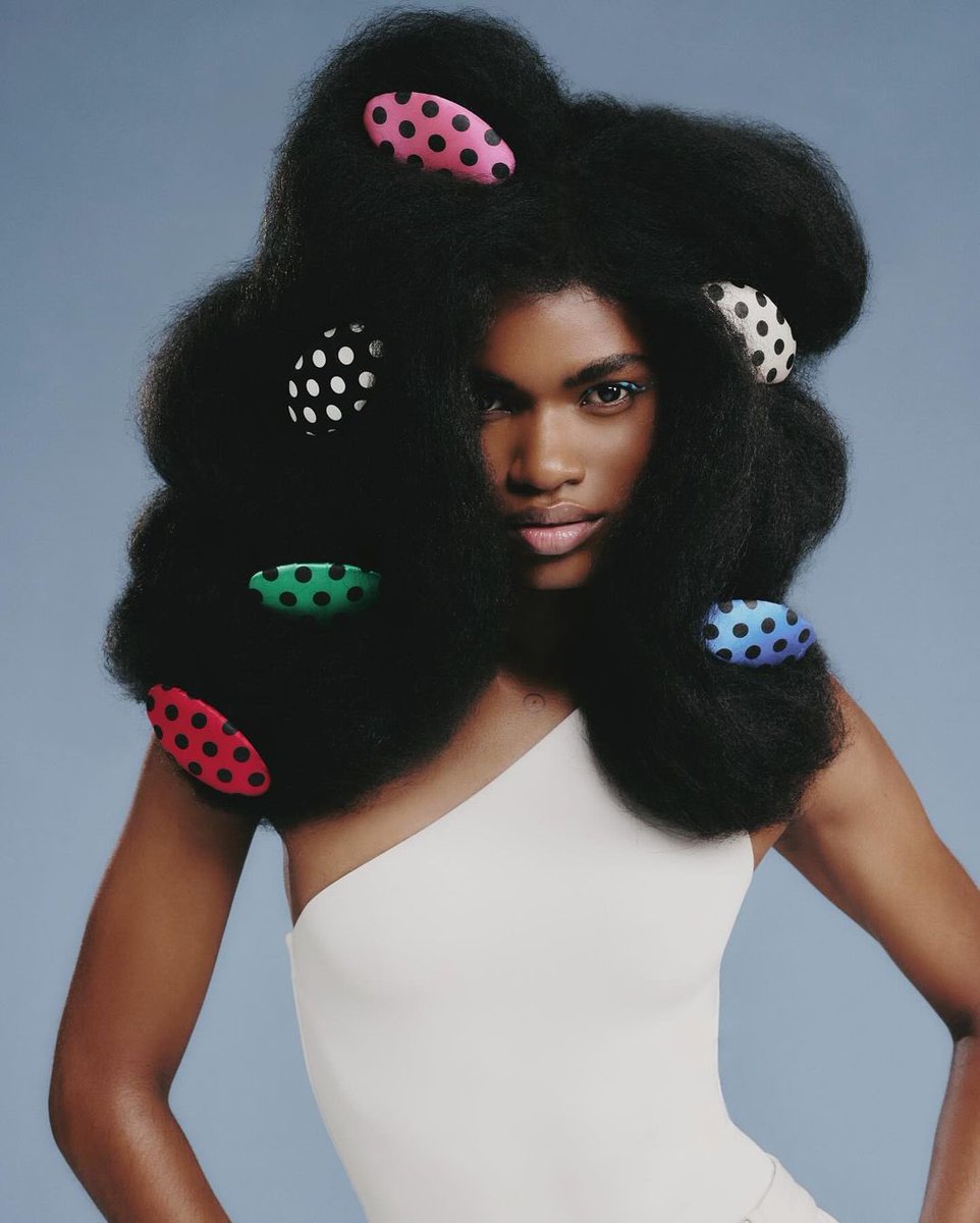 DebonairAfrik's tweet photo. The Art of Hair
Curated by Hair MacGyver
Photography: Adrienne Raquel
MUA: Jamal Scott
Hair Assistant: Ike
#debonairafrik #haireditorial #hairartistry #photography https://t.co/WGTEmSreQf