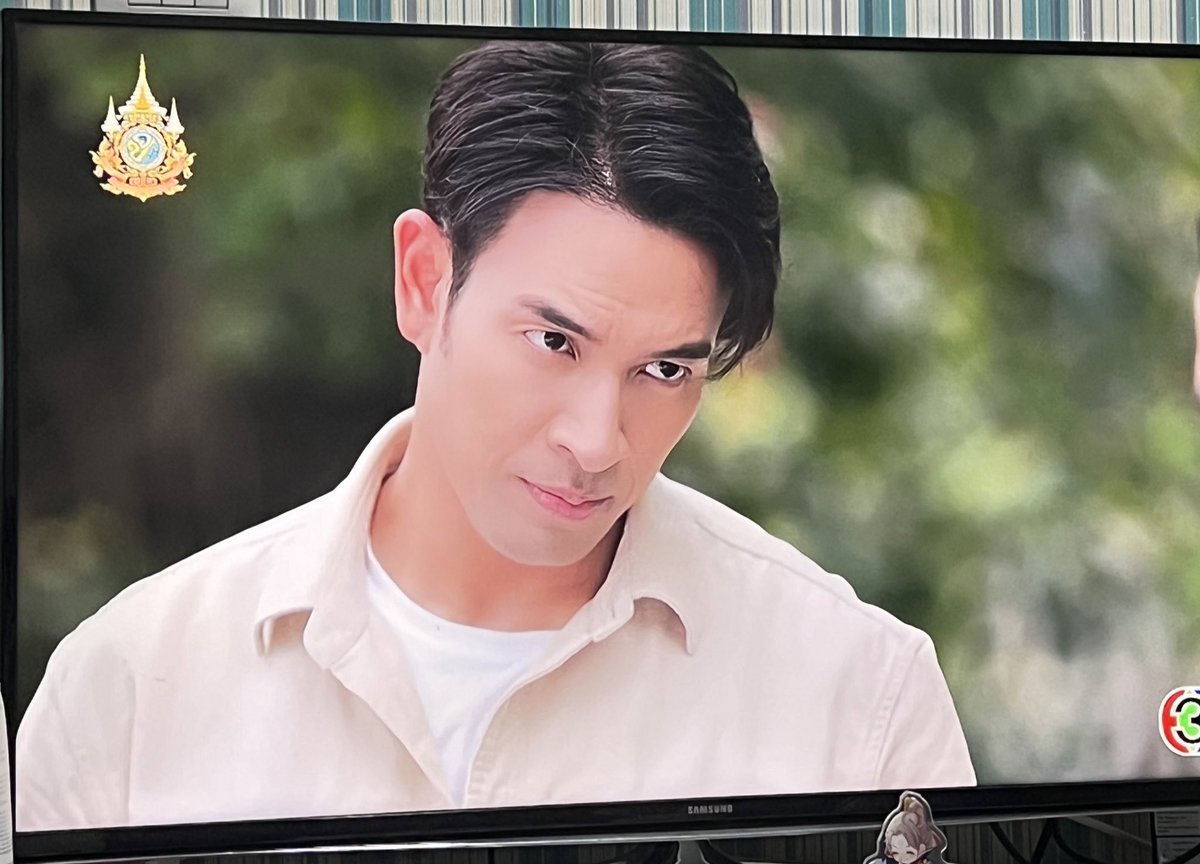 Iam_oill's tweet photo. แววตาแบบว่า 
#มือปราบมหาอุตม์ตอนจบ https://t.co/rXeZeDY2KV