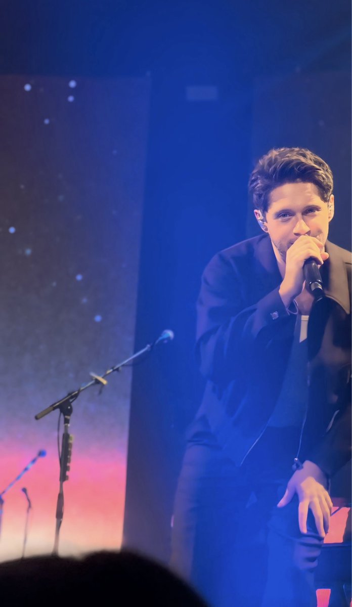 No kurwa po prostu kocham 
#TheShowLiveOnTour2024 
#theshowliveontourłódź