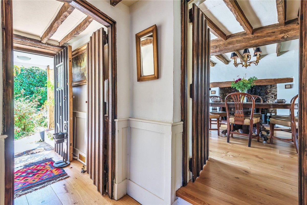 JSBridport's tweet photo. #Dalwood #Axminster $Devon

Old Yew Cottage is a stunning #GradeIIlisted, four bedroom #Devonlonghouse which has recently been completely refurbished, with a huge amount of character and charm and absolutely delightful gardens. Guide price ��895,000.

https://t.co/GyiqqZWBHS https://t.co/6CXLZnd8E3