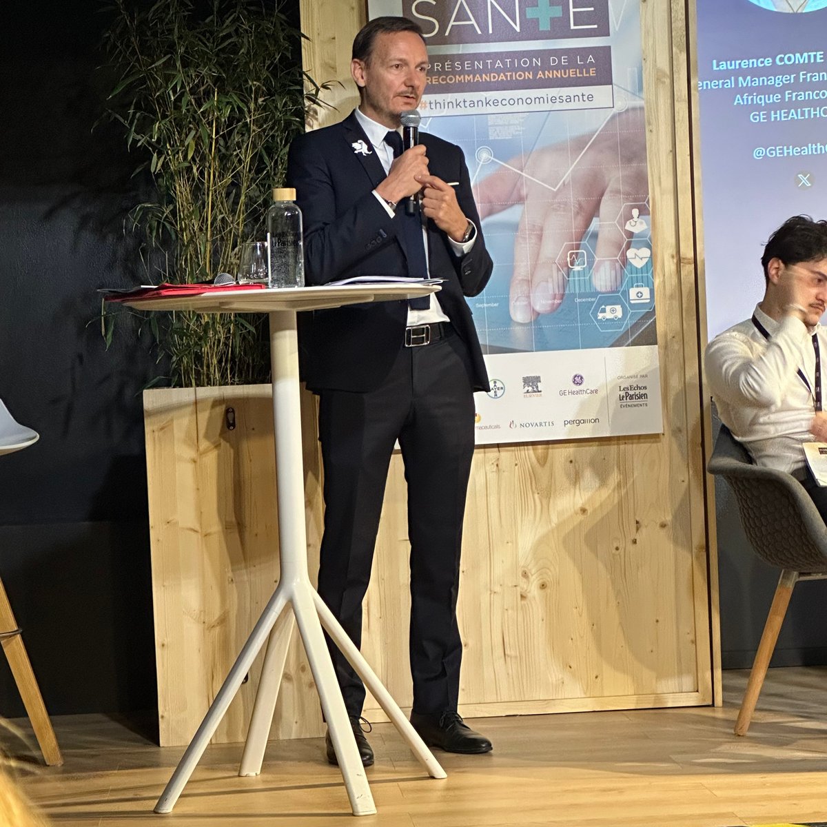 Le SDBIO était présent ce matin à la restitution de la Reco 2024 du « Think Tank Économie Santé », piloté par <a href="/LeducPh/">Ph. Leduc</a> . Elle présente 5 mesures pour que la révolution de l’IA renforce réellement le système de santé. SDBIO y a participé activement. urlz.fr/pWEs