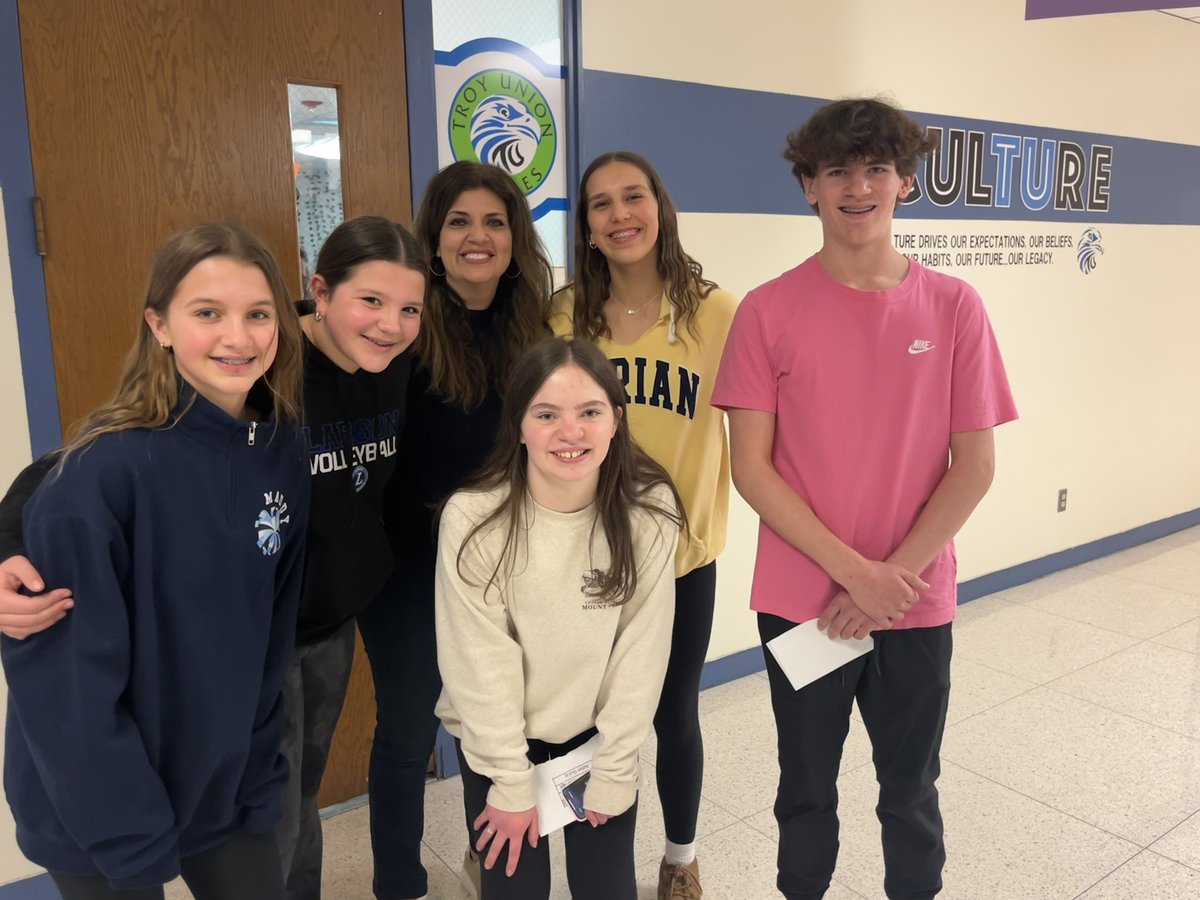Ruba Alexander (@rralexander2) on Twitter photo Loved seeing my old 5th graders coming to read to the little ones from Larson. How time flies! <a href="/TroyUnion/">Troy Union Elementary School</a> Loved seeing my old 5th graders coming to read to the little ones from Larson. How time flies! <a href="/TroyUnion/">Troy Union Elementary School</a>