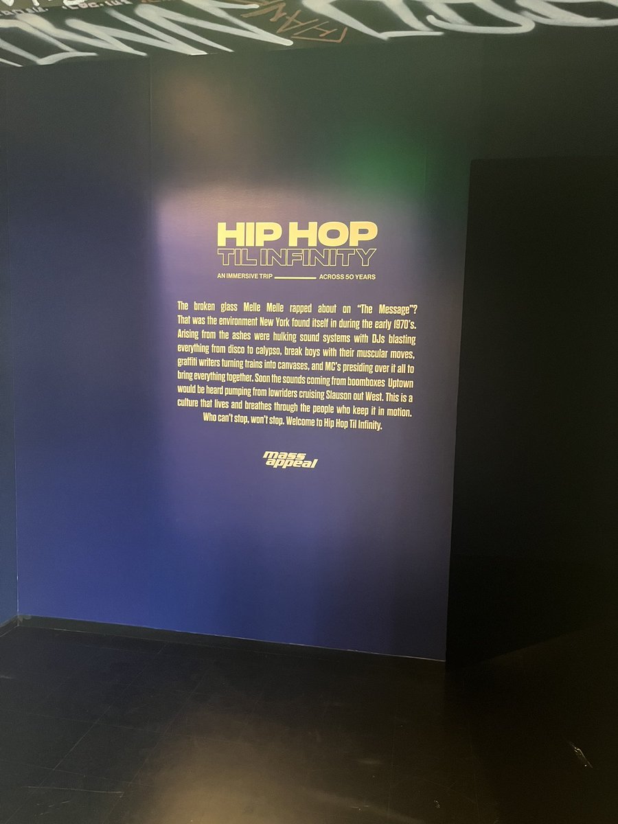 DrewJWhite_5's tweet photo. Gotta go check it out.  Hip Hop til Infinity museum. https://t.co/EBkz9w9Hwy