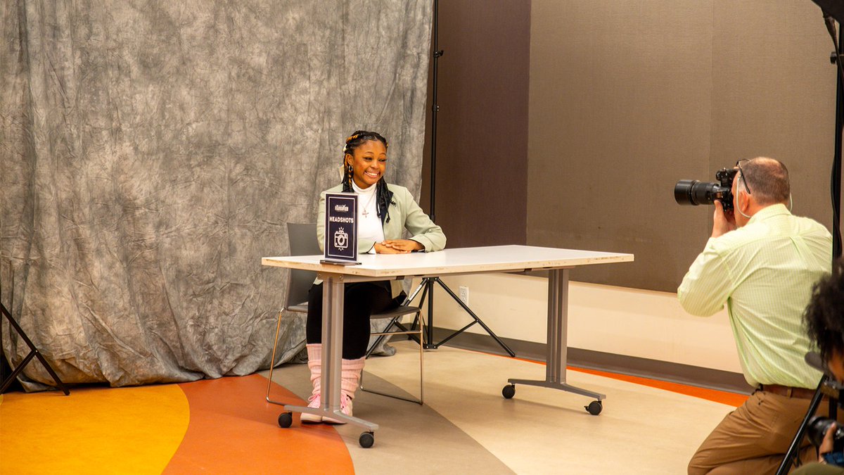 Last week we celebrated #WomensHistoryMonth by hosting a career workshop at @SeeRCC. Students learned best applicant practices, networked and took headshots. Thank you @CVSHealth for your donation of feminine & baby products to the college's food pantry, The Rox Box!