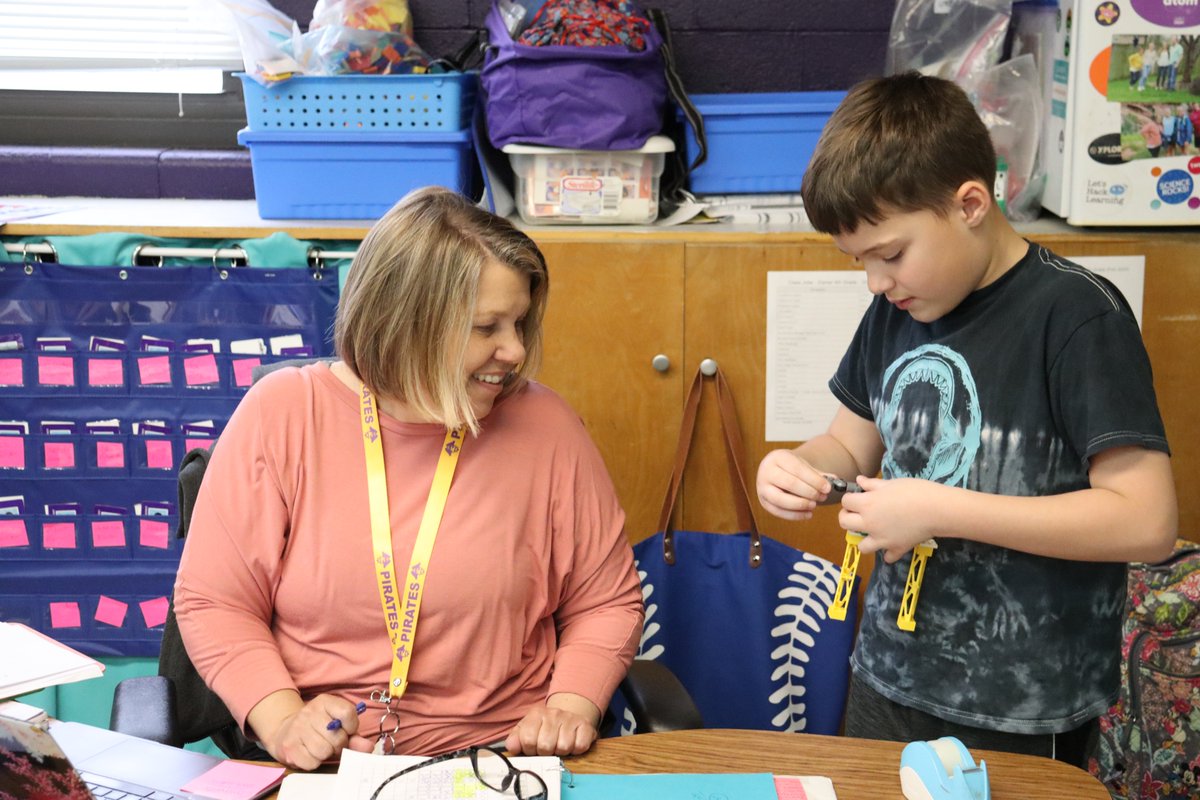 Parker used Legos to engineer a new creation at Wilckens STEAM Academy at Hillcrest. He was excited to show his teacher, Mrs. Zismer, how his innovative creation has a moving arm mechanism. #Proud2BPirates #BSDAchieves