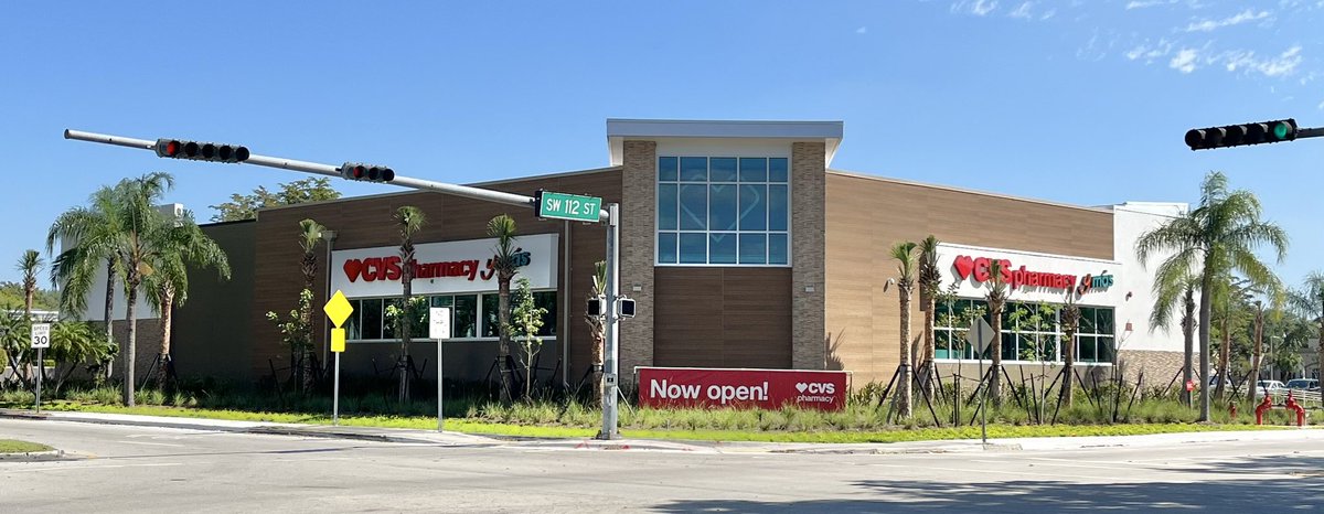 bcook24's tweet image. Now Open! Our new @cvspharmacy at 13199 SW 112th Street in #Miami #FL, alongside newly-renovated @Publix and @McDonalds locations!
#CVSyMás @CVSHealth