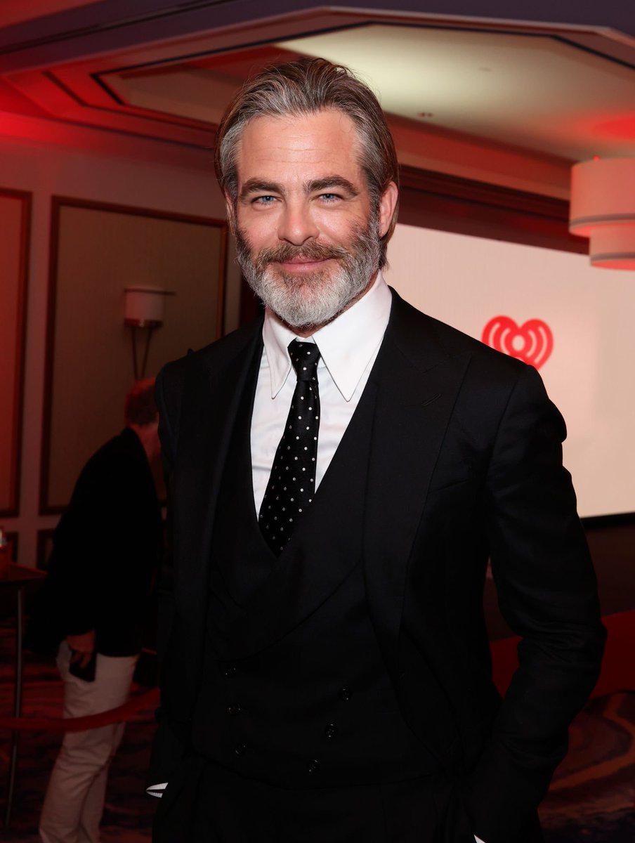 ภาพล่าสุด Chris Pine ร่วมงาน iHeartPodcast Awards 2024 ในรัฐเท็กซัส เมื่อวันที่ 11 มีนาคม