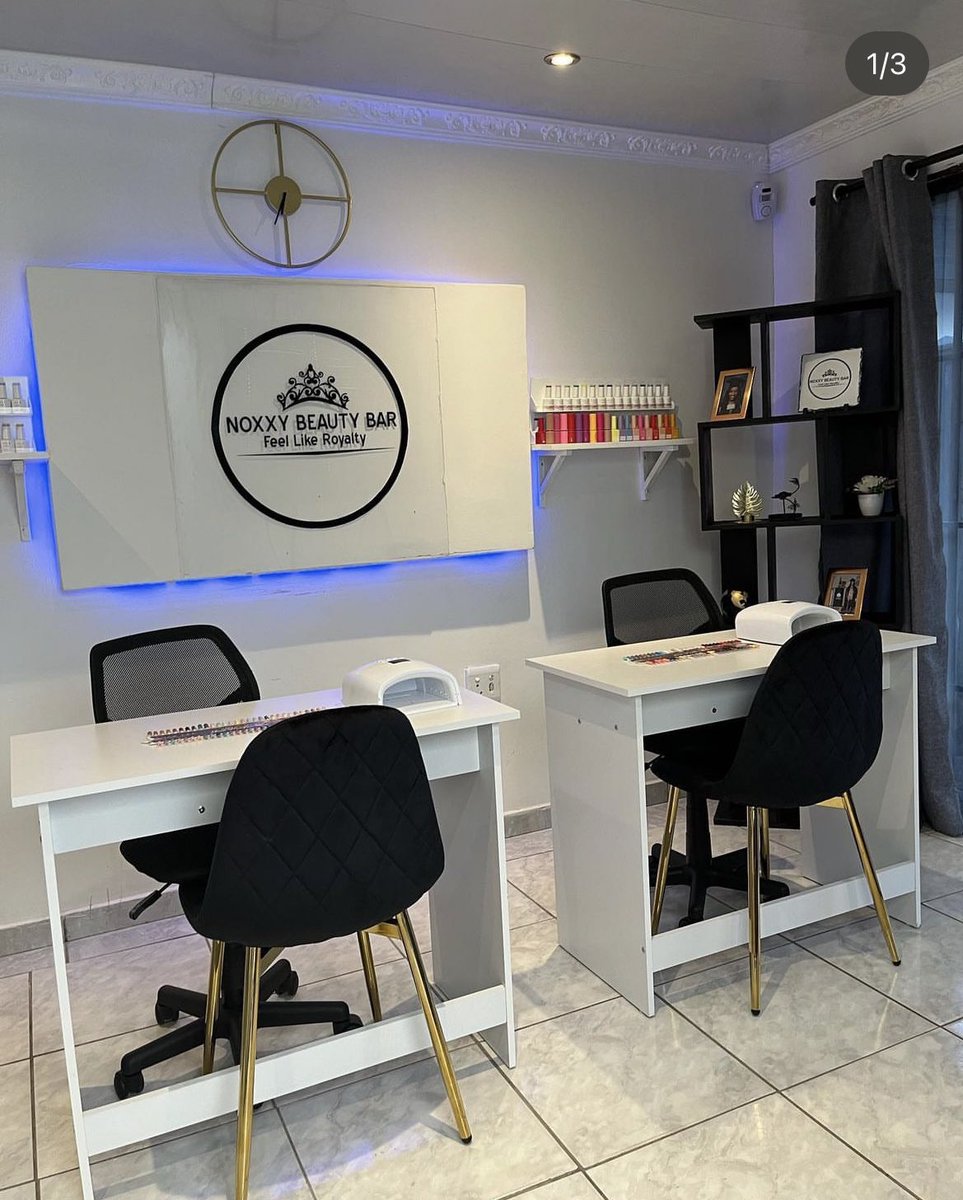AstridCassim's tweet photo. @Bonang Definitely Nomathemba Makhapela — owner of Noxxy Beauty Bar from Mafikeng. She specialises in nails, hair, makeup and lashes. https://t.co/byiajzpblC