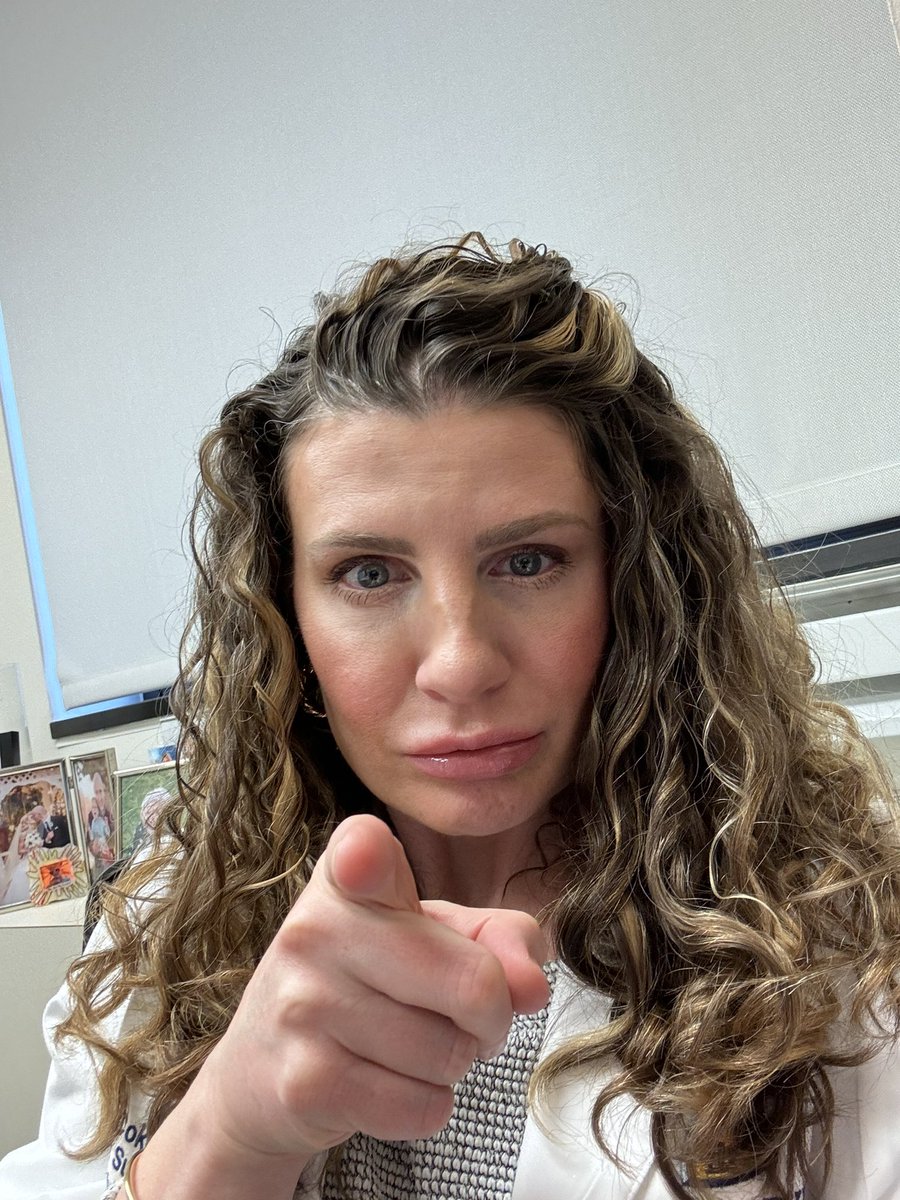 Yes I’m pointing at you if you have breasts. Schedule your mammogram. I just got mine done today. Fun? No. Horrible? No. Important? Absolutely. Please make time to look after your health. We see and hear so many sad stories in medicine. Don’t become one #earlydetection